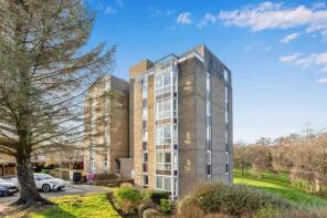 8l, Fair-a-far, Cramond, Edinburgh EH4 6QE