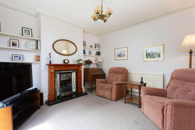 4 bed Detached for sale Image 7