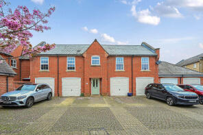 4, Hambledon Way, Hook RG27 0SB
