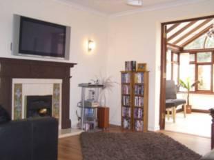 Loung/ Dining Room