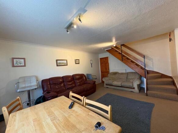 2 bed Semi-Detached for sale Image 4