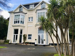 Flat 11, Maxstoke Court, Middle Warberry Road, Wellswood, Torquay TQ1 1RP