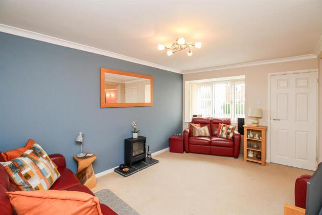3 bed Detached for sale Image 5
