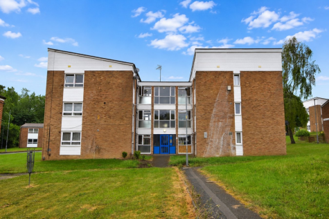 Mitchell Close, Northampton, NN5