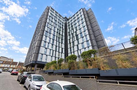 106 Centrillion Point, 2 Masons Avenue, Croydon, Surrey, CR0