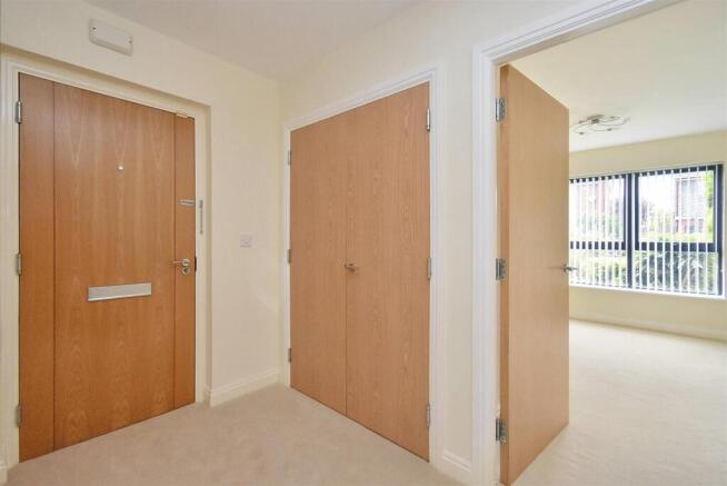 Entrance Hall To Apartment (L-Shaped)