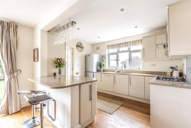 Kitchen/Dining Area