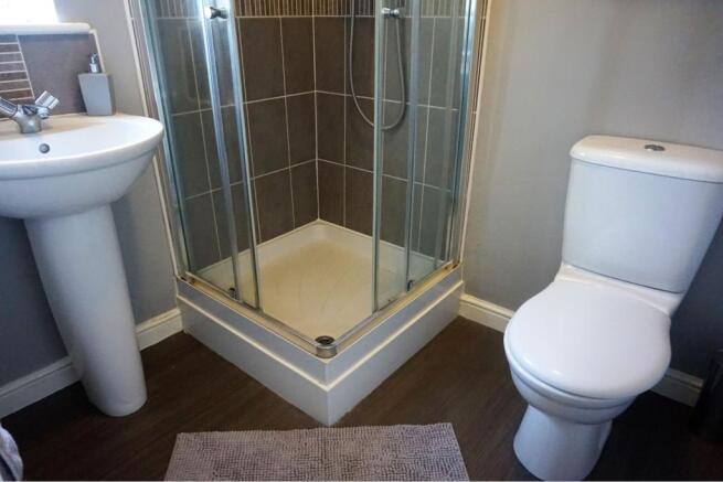 Master En-suite