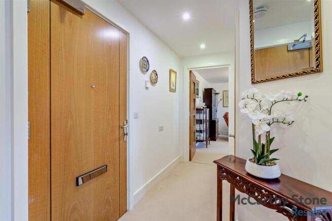 8632741-interior12-800.jpg