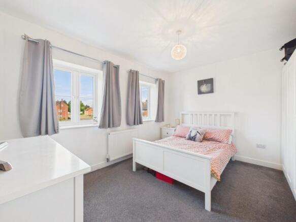 2 bed Semi-Detached for sale Image 9