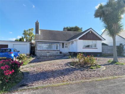 Earlsdon Way, Highcliffe, Christchurch, Dorset, BH23