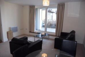 12, Dovercourt House, Ferry Court, Grangetown, Cardiff CF11 0AS