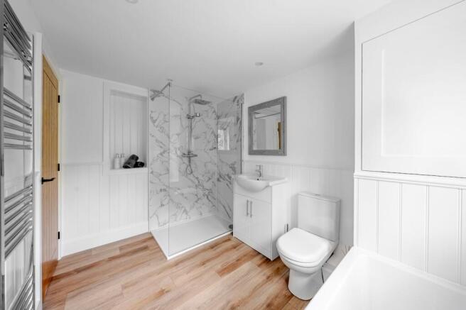 3 bed Terraced for sale Image 12