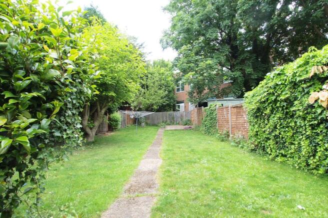Kingston Road, Ewell Village, Epsom, Surrey, KT17 2AA