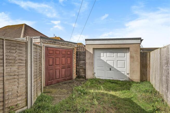 Garage.jpg