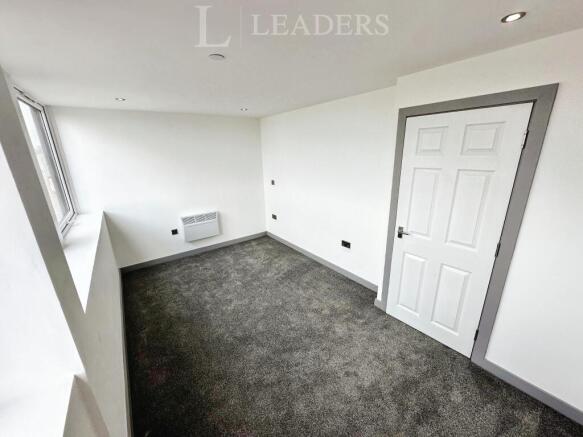 1 bed Flat to rent Image 8