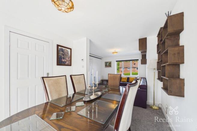3 bed Semi-Detached for sale Image 7