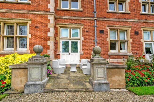 Caldecote Hall Drive, Caldecote, Nuneaton, CV100UN