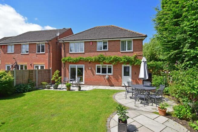 32 Pear Tree Way, rear.jpg