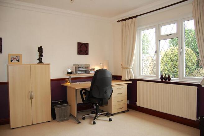Photo 9