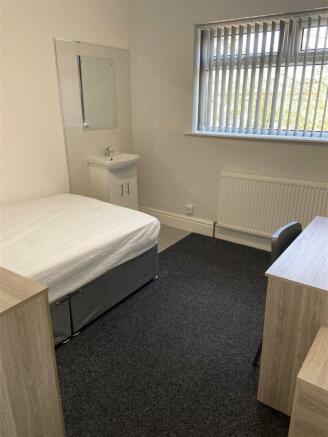 5 bed House Share for sale Image 5