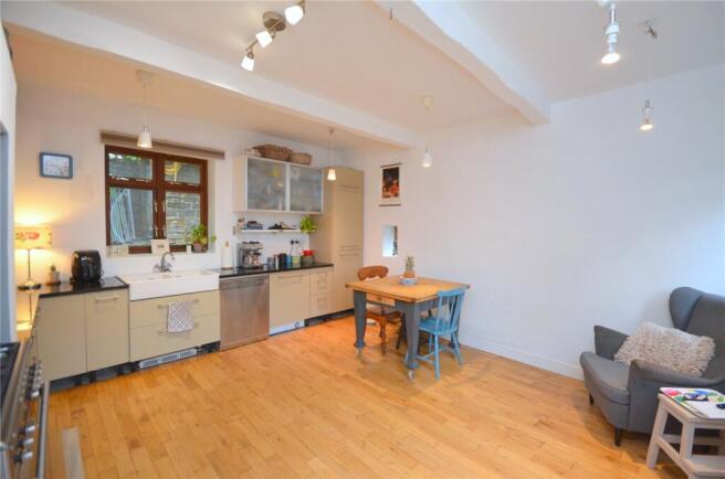 3 bed Detached for sale Image 8