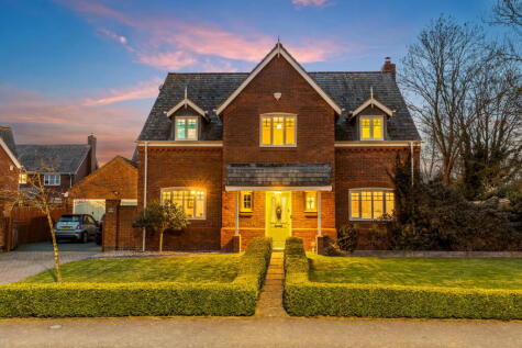 Cherry Hill, Old, Northampton, NN6 9EN