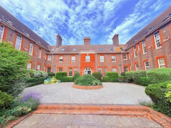 flat9stjohnnicolashouse.jpg