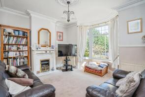 64, Lower Road, Havant PO9 3LJ
