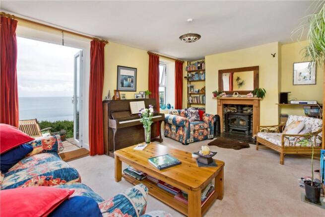 Lounge With Views