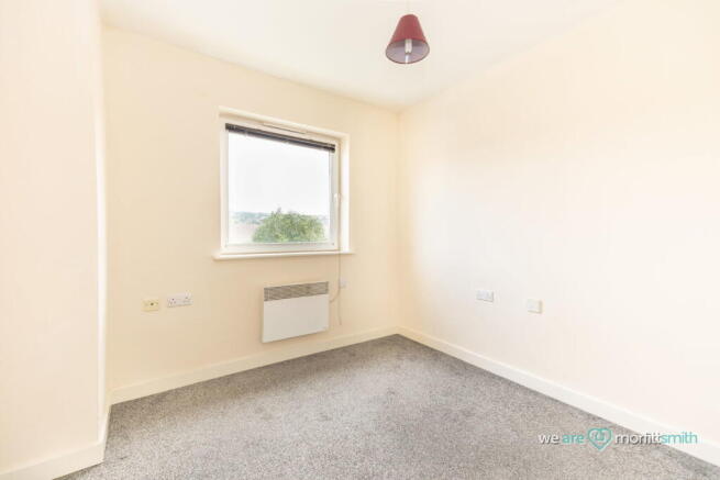 2 bed Apartment to rent Image 10