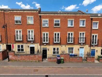 Oakham Terrace, Boston, PE21
