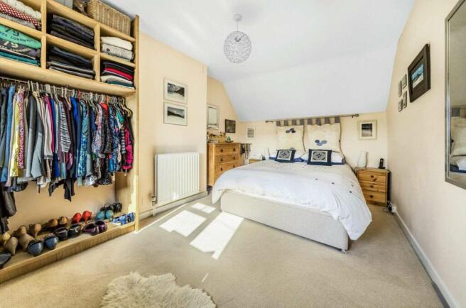 Bedroom 1 (Double)