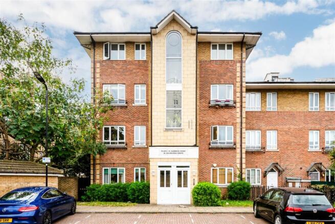 Garrick Crt 4 - Low Res 1