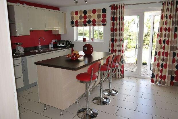 Kitchen/Breakfast Ro