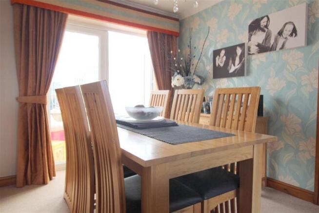 Dining Area Pic 1