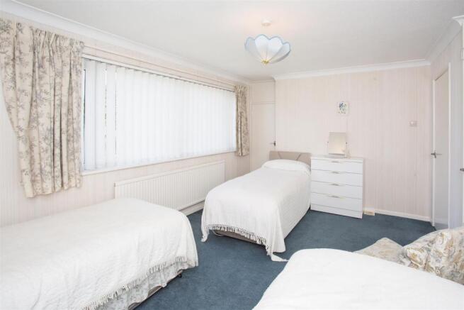 bedroom.jpg
