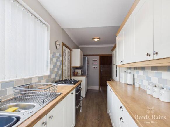 3 bed Terraced for sale Image 8