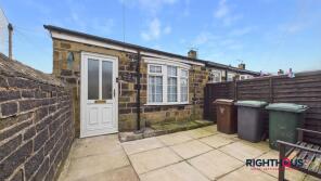30, Pot House Road, Bradford BD6 1UD