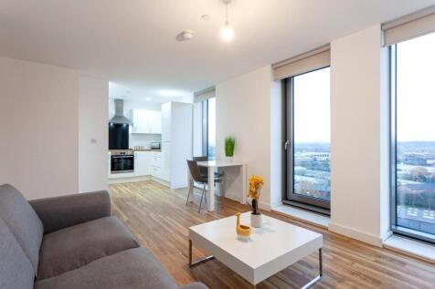 Michigan Avenue, Salford, Greater Manchester, M50