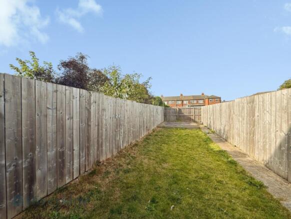 2 bed Terraced for sale Image 12