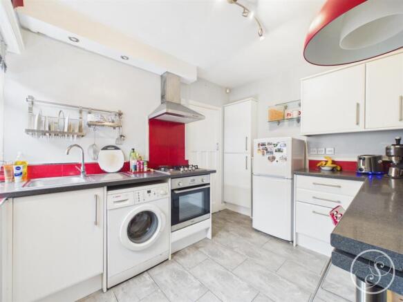 2 bed End of Terrace for sale Image 6