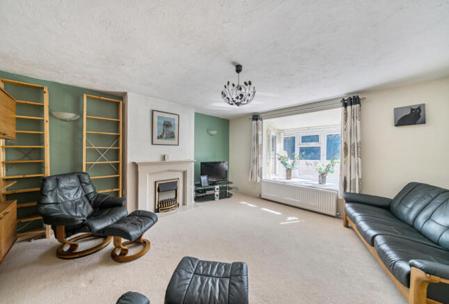 1350718-9-68c4363...