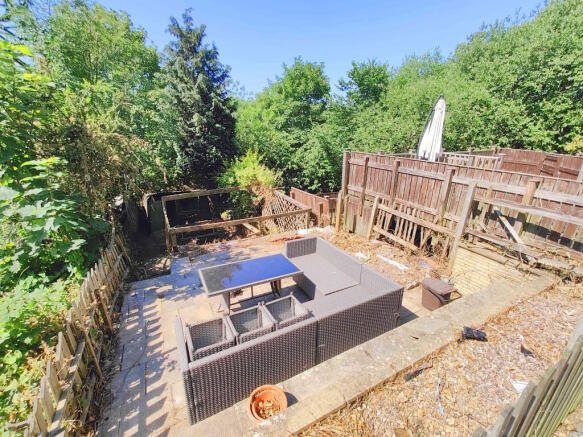 2 bed Terraced for sale Image 3