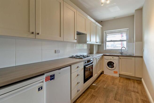 8702506-interior01-800.jpg