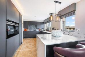 Flat 3/1, 2, Waterside Place, Glasgow G5 0QD
