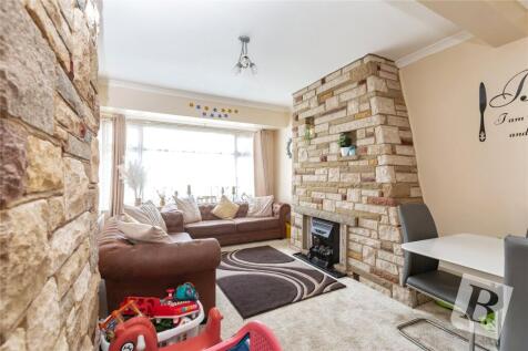 Temple Avenue, Dagenham, RM8