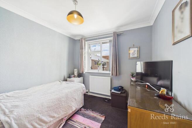 2 bed Bungalow for sale Image 8