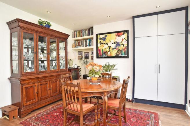 3 bed Semi-Detached for sale Image 6