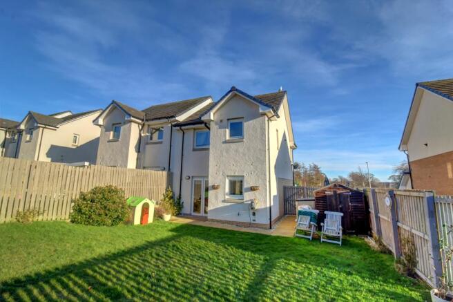 Rear Elevation/Rear Garden